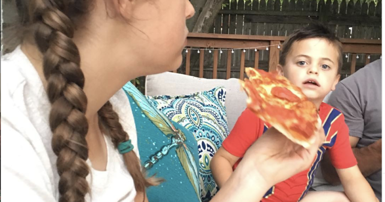 Pizza as big as your Face